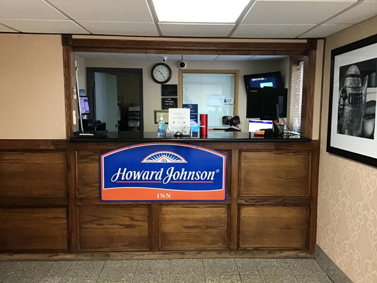 Howard Johnson By Wyndham Gillette Esterno foto