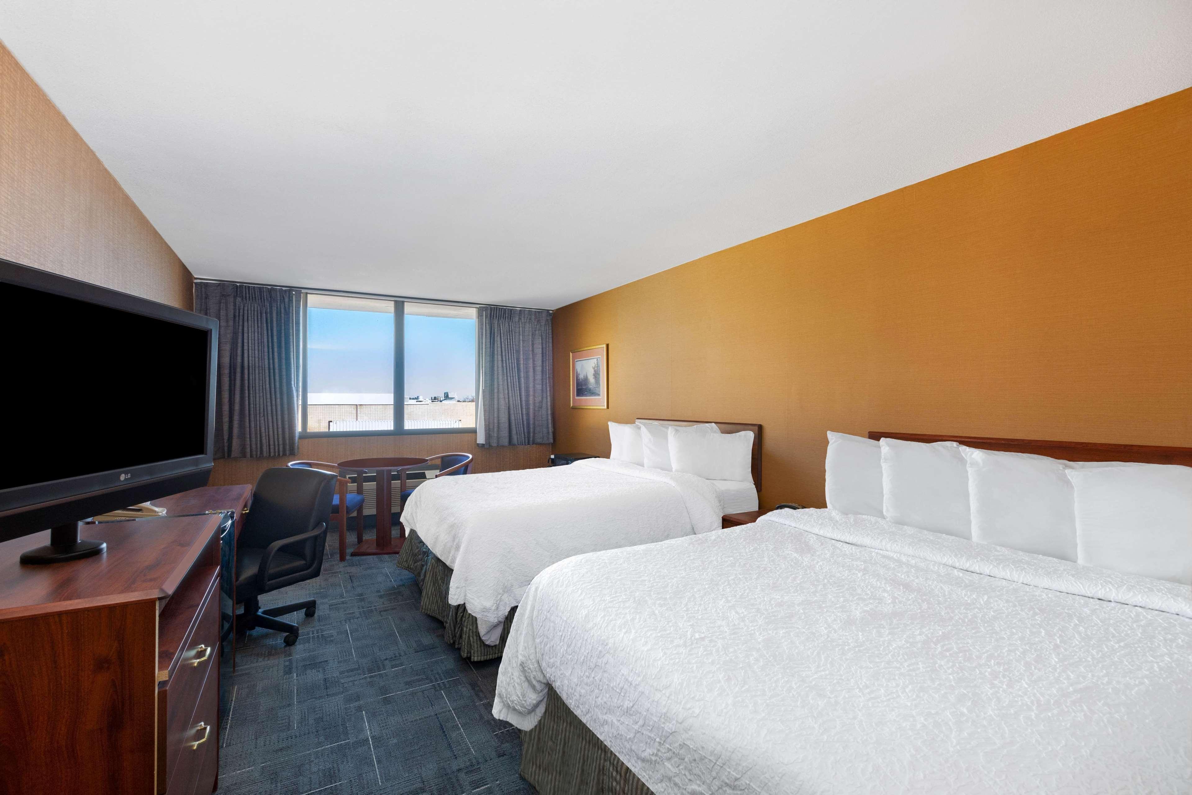 Howard Johnson By Wyndham Gillette Esterno foto