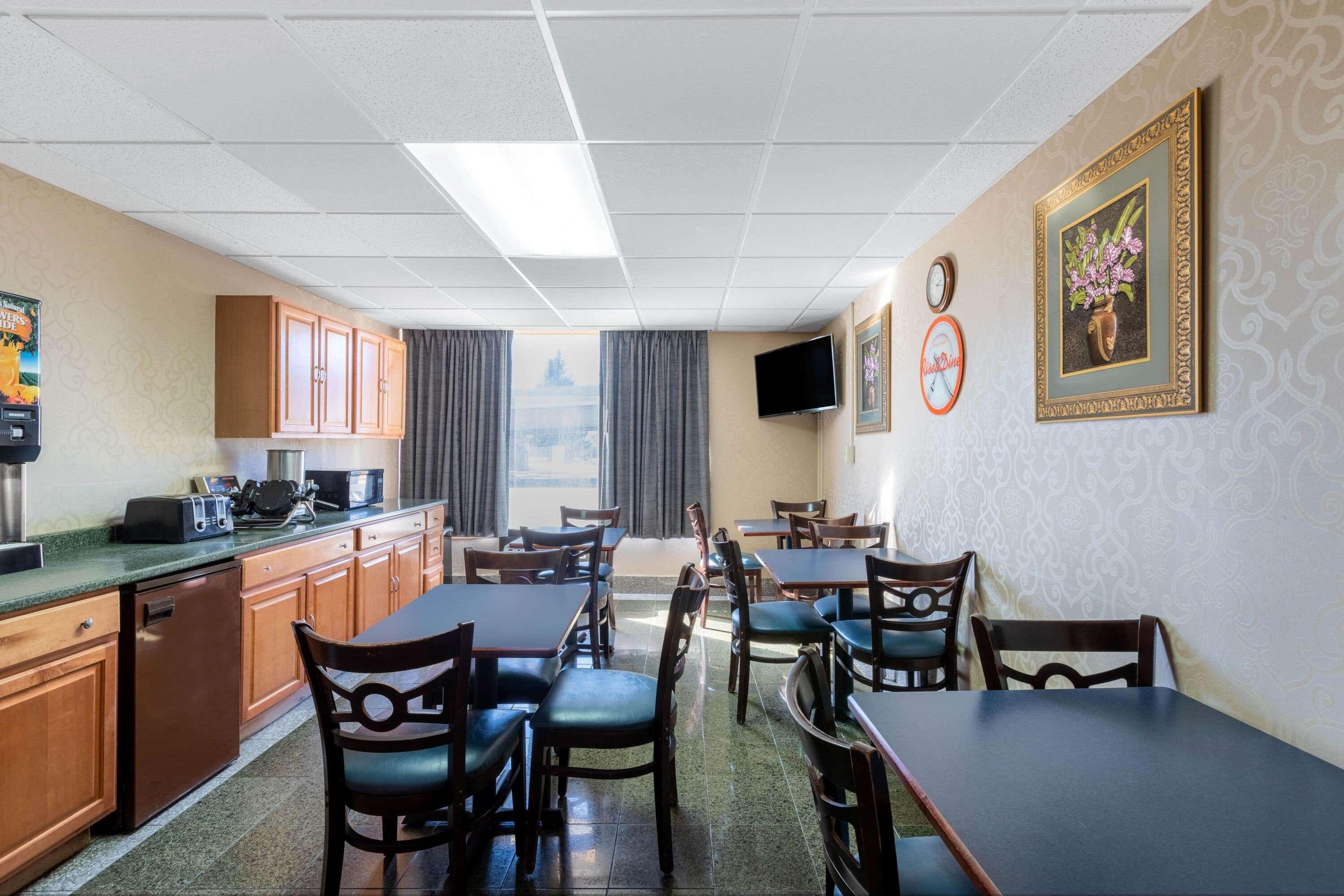 Howard Johnson By Wyndham Gillette Esterno foto