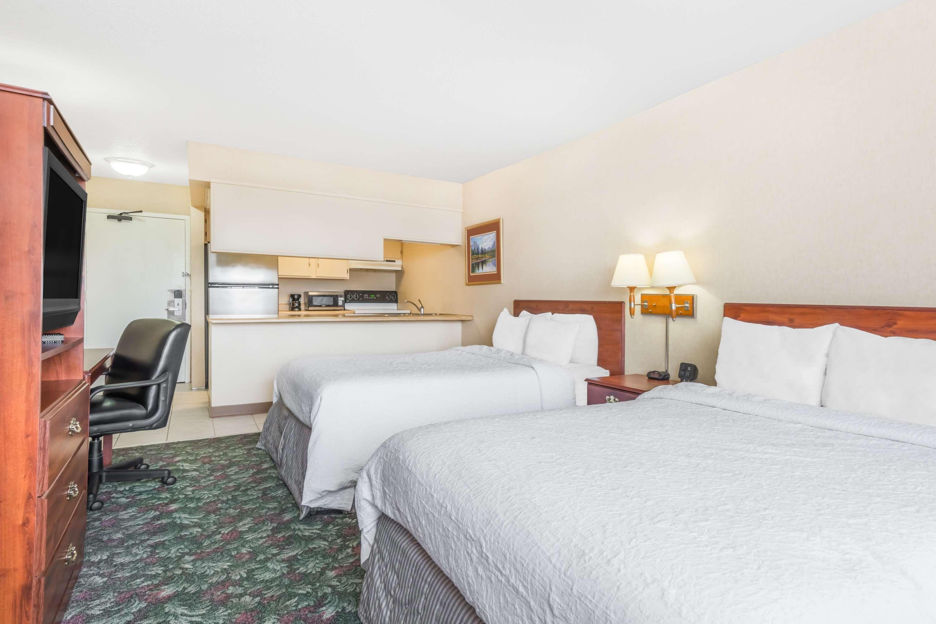 Howard Johnson By Wyndham Gillette Esterno foto