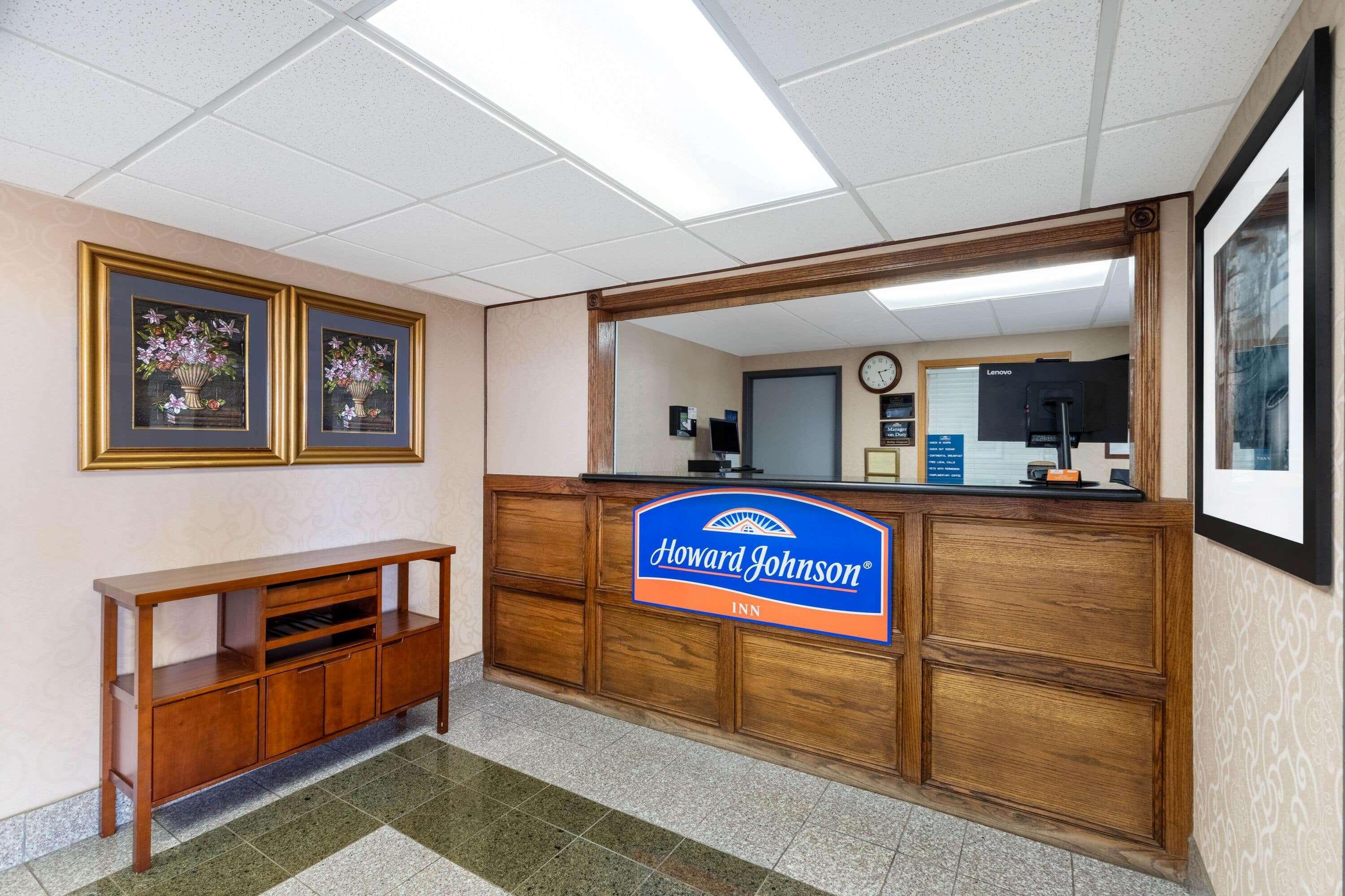 Howard Johnson By Wyndham Gillette Esterno foto