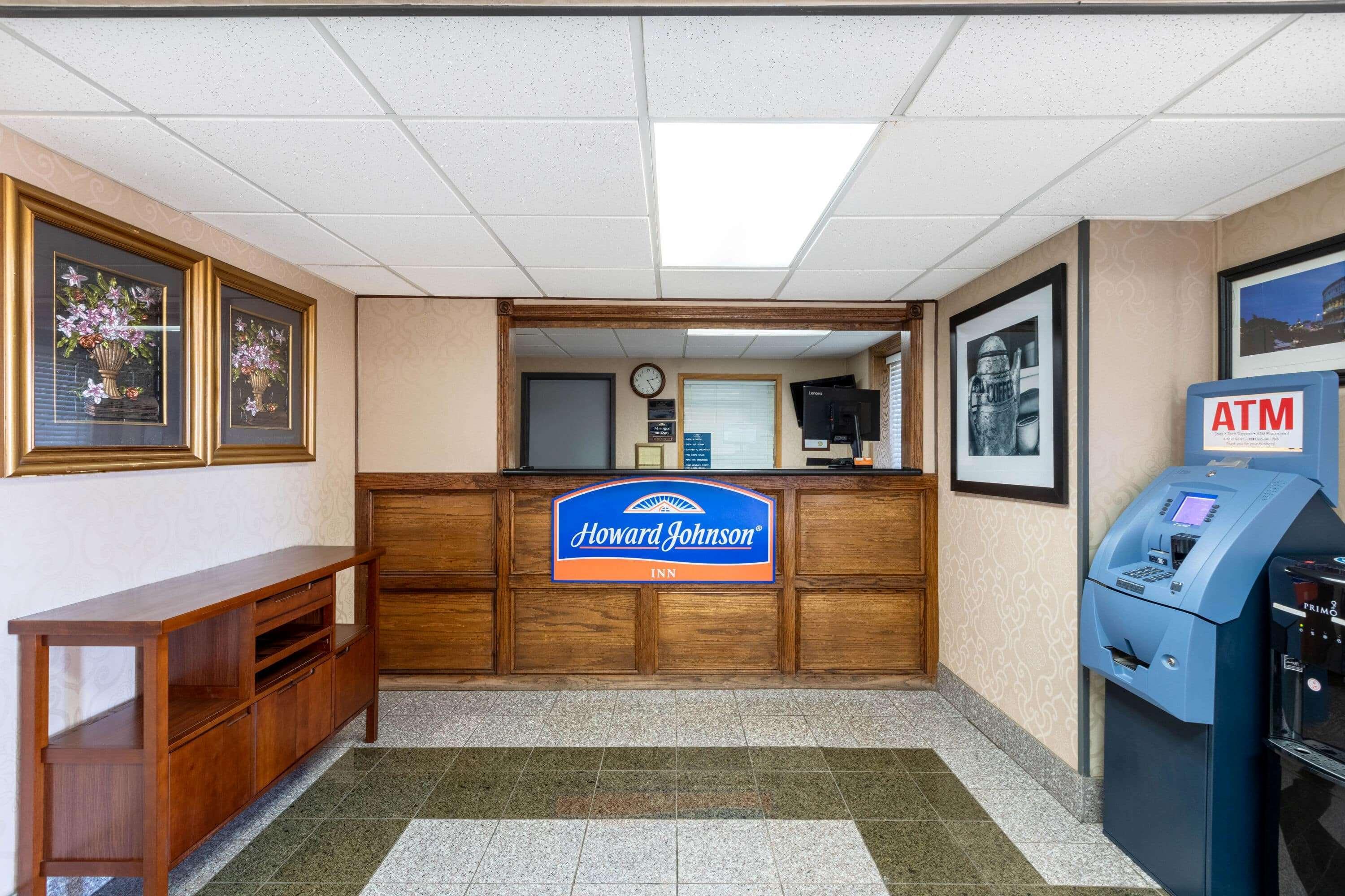 Howard Johnson By Wyndham Gillette Esterno foto
